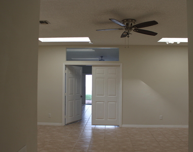 675 Ipswich Street - Photo Thumbnail 9