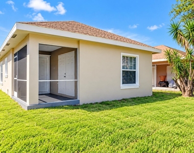 1043 22nd Street - Photo Thumbnail 6