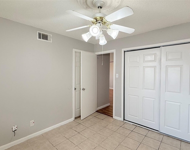 6108 Abrams Road - Photo Thumbnail 15