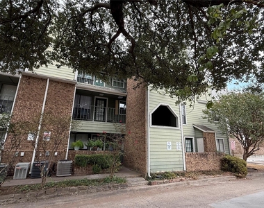 6108 Abrams Road - Photo Thumbnail 2