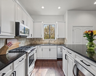 4230 Travis Street - Photo Thumbnail 14