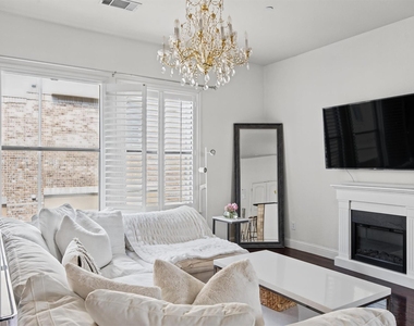 4230 Travis Street - Photo Thumbnail 9