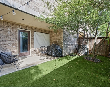 4230 Travis Street - Photo Thumbnail 35