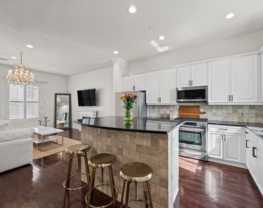 4230 Travis Street - Photo Thumbnail 13