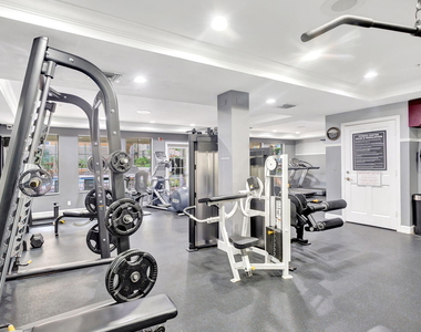 630 S Sapodilla Avenue - Photo Thumbnail 4