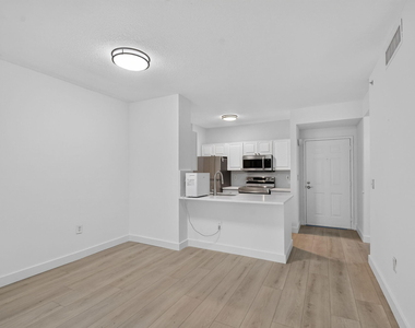 630 S Sapodilla Avenue - Photo Thumbnail 23