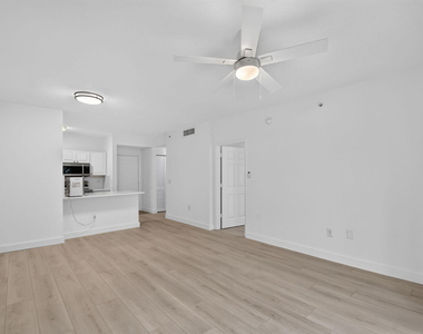 630 S Sapodilla Avenue - Photo Thumbnail 28