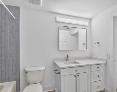 630 S Sapodilla Avenue - Photo Thumbnail 36