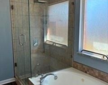 1309 Bradbury Drive - Photo Thumbnail 22
