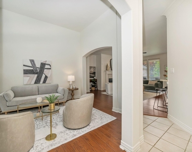 3308 Sedona Lane - Photo Thumbnail 3