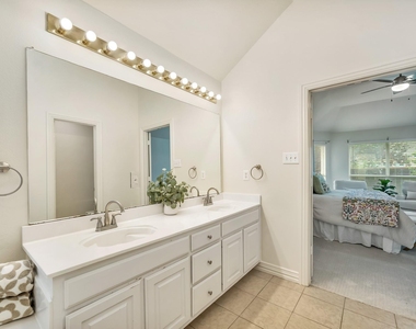 3308 Sedona Lane - Photo Thumbnail 24