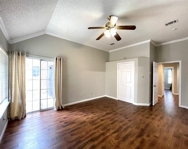 3616 Worthington Way - Photo Thumbnail 11