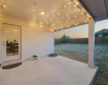 2255 Cliff Springs Drive - Photo Thumbnail 27