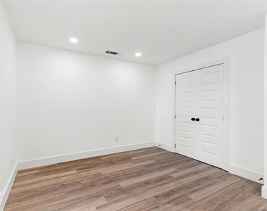 103 Elm Crest Drive - Photo Thumbnail 21
