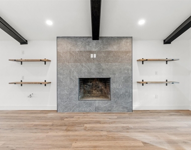 103 Elm Crest Drive - Photo Thumbnail 8