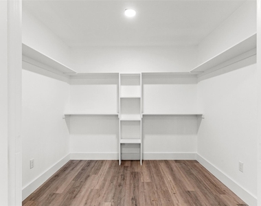 103 Elm Crest Drive - Photo Thumbnail 19