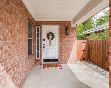 1063 Port Sullivan Drive - Photo Thumbnail 22