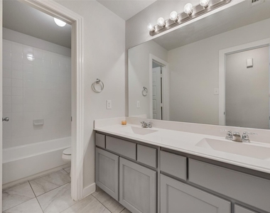 1617 Spoonbill Drive - Photo Thumbnail 22