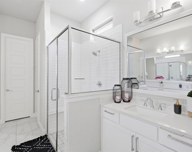 7243 Zachery Drive - Photo Thumbnail 15