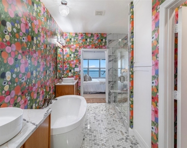 500 Waters Edge Drive - Photo Thumbnail 22