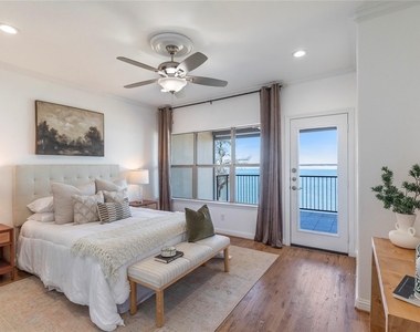 500 Waters Edge Drive - Photo Thumbnail 20