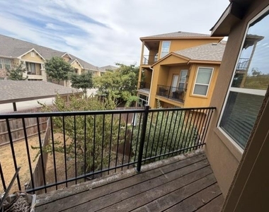2660 Venice Drive - Photo Thumbnail 1