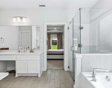 1212 Sapphire Lane - Photo Thumbnail 19
