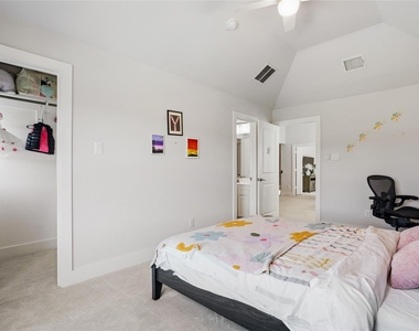 1212 Sapphire Lane - Photo Thumbnail 25