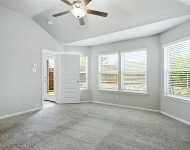 14009 Danesdale Drive - Photo Thumbnail 11