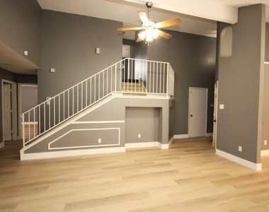 6414 Juliette Run - Photo Thumbnail 9