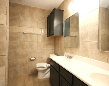 6414 Juliette Run - Photo Thumbnail 18