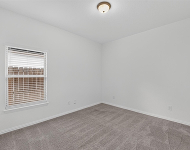 2404 Macon Street - Photo Thumbnail 18