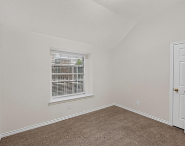 8108 Case Drive - Photo Thumbnail 28