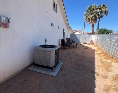 13244 El Cajon - Photo Thumbnail 17