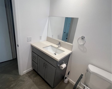 13244 El Cajon - Photo Thumbnail 9