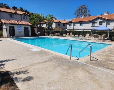 24234 Sylvan Glen - Photo Thumbnail 15