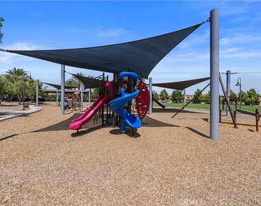 3830 S Silver Oak Way - Photo Thumbnail 19