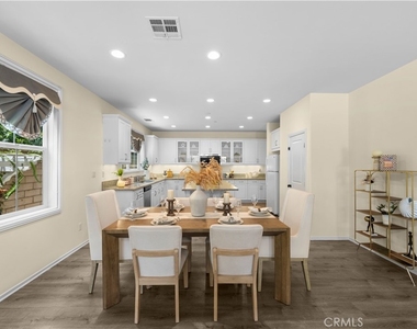 3830 S Silver Oak Way - Photo Thumbnail 5