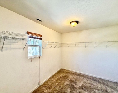33602 Magnetite Street - Photo Thumbnail 35