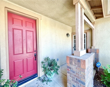 33602 Magnetite Street - Photo Thumbnail 4