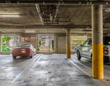 19350 Sherman Way - Photo Thumbnail 22