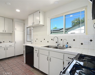 6162 Peterson - Photo Thumbnail 7