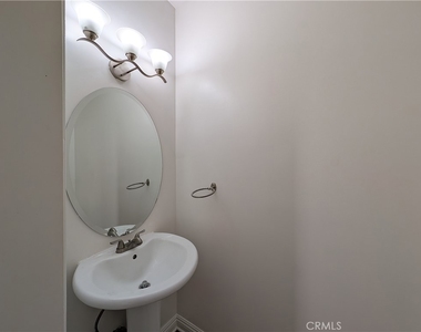 4442 Vista Del Monte Avenue - Photo Thumbnail 3
