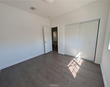 4442 Vista Del Monte Avenue - Photo Thumbnail 18
