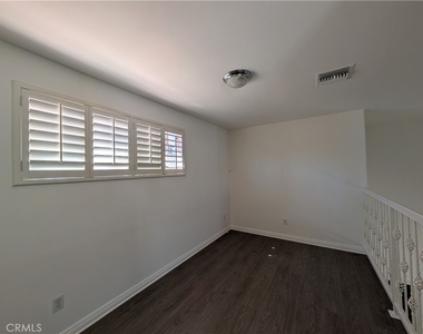 4442 Vista Del Monte Avenue - Photo Thumbnail 20