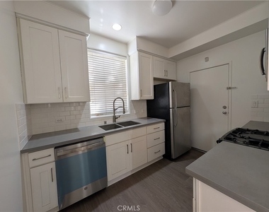 4442 Vista Del Monte Avenue - Photo Thumbnail 4