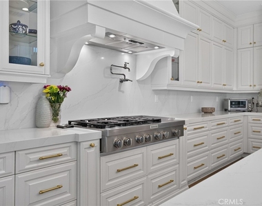 10975 Cartwright - Photo Thumbnail 23