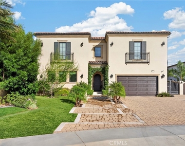 10975 Cartwright - Photo Thumbnail 1