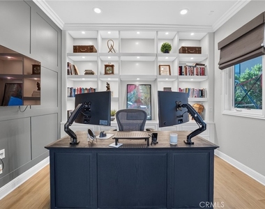 10975 Cartwright - Photo Thumbnail 16
