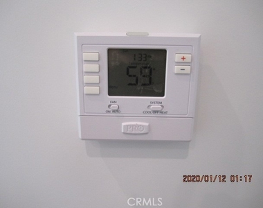 14124 Sylvan Street - Photo Thumbnail 14